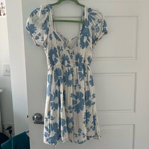 American Eagle Floral Blue and White Dress
